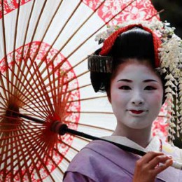 Come vive una geisha?  Miehina ce lo racconta